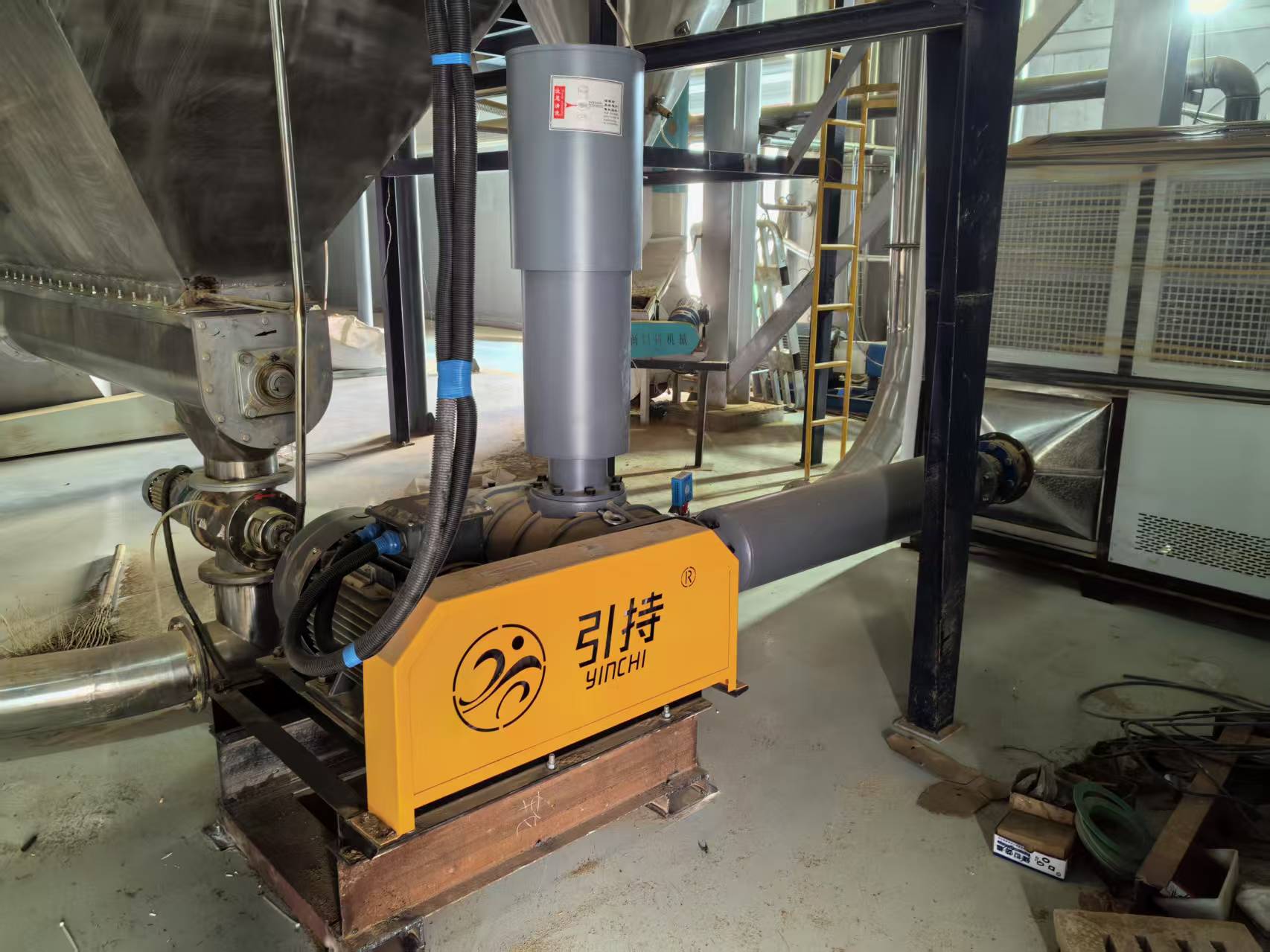 Roots Blowers: Ny herinaratra dia ao ambadiky ny rafitra fampitaovana pneumatic mahomby
